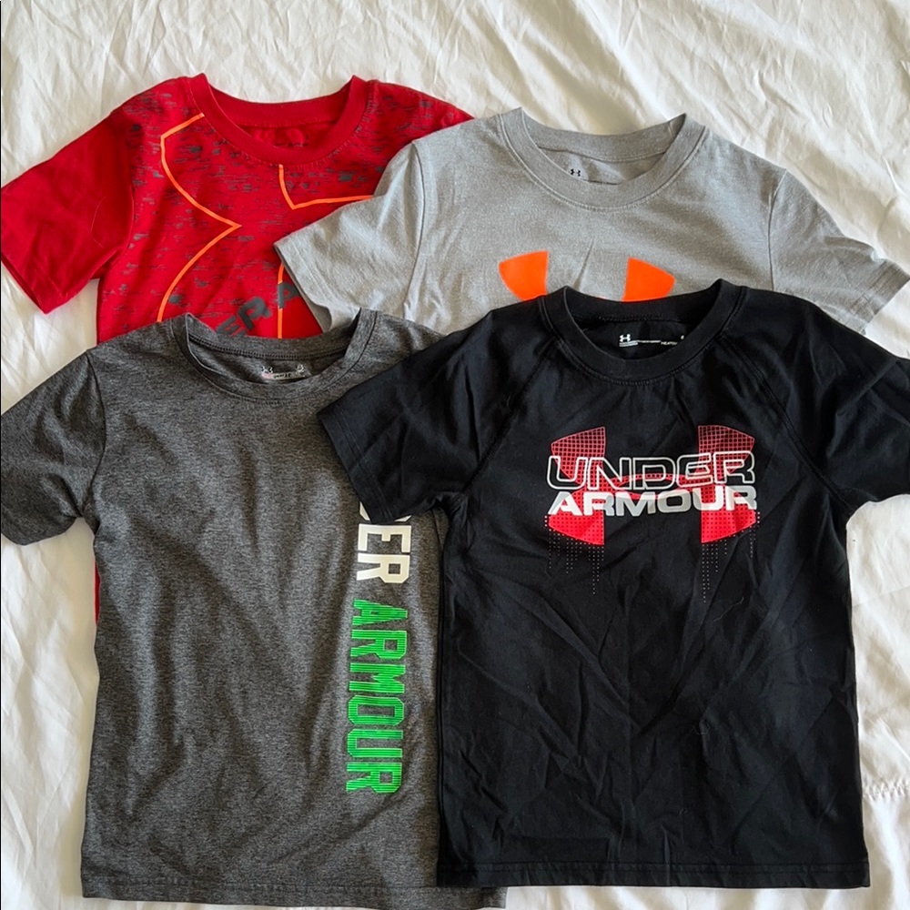 Under Armour Red and Gray Short Sleeve Tees